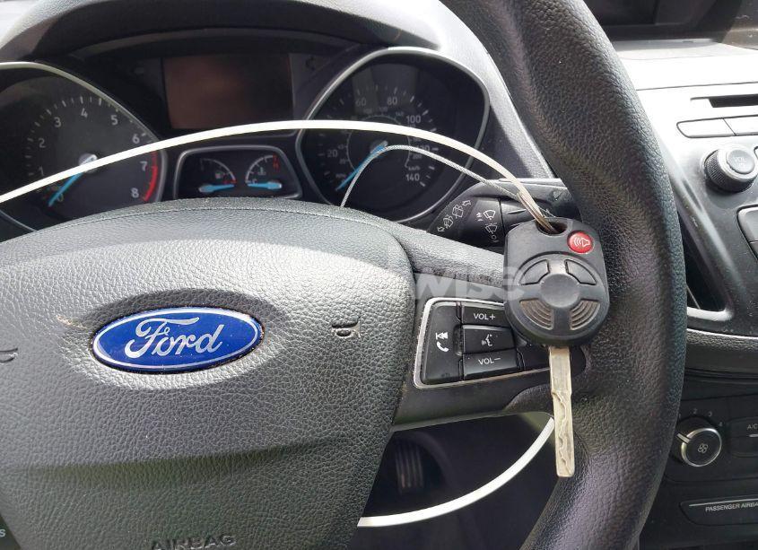 Photo 11 of 2017 Ford Escape S (VIN 1FMCU0F74HUB52868)