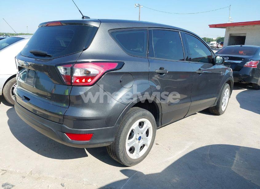 Photo 4 of 2017 Ford Escape S (VIN 1FMCU0F74HUC00725)
