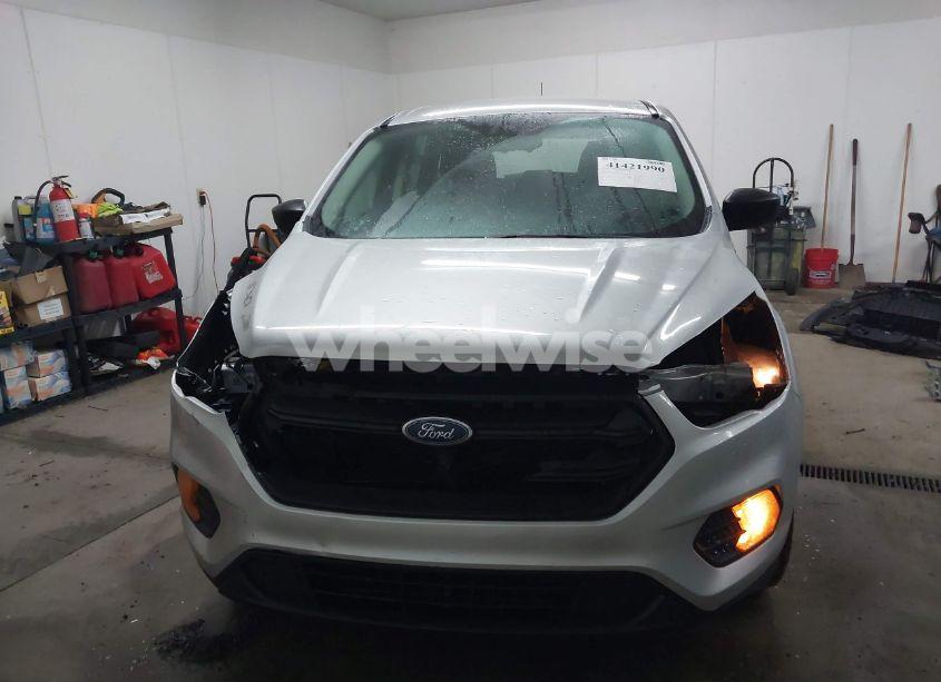 Photo 13 of 2017 Ford Escape S (VIN 1FMCU0F74HUE01931)