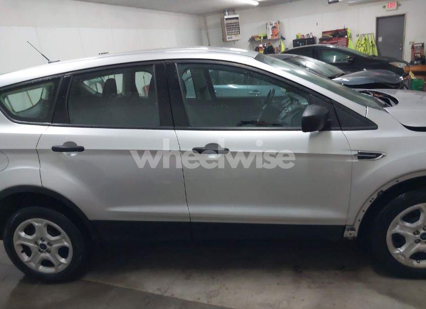 Photo 14 of 2017 Ford Escape S (VIN 1FMCU0F74HUE01931)