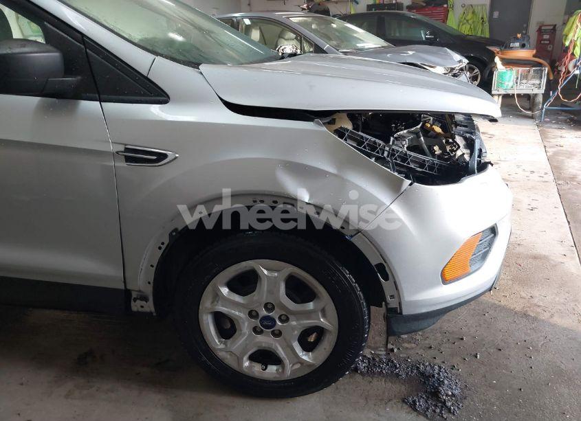 Photo 18 of 2017 Ford Escape S (VIN 1FMCU0F74HUE01931)