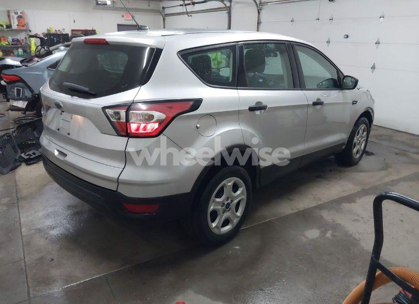 Photo 4 of 2017 Ford Escape S (VIN 1FMCU0F74HUE01931)