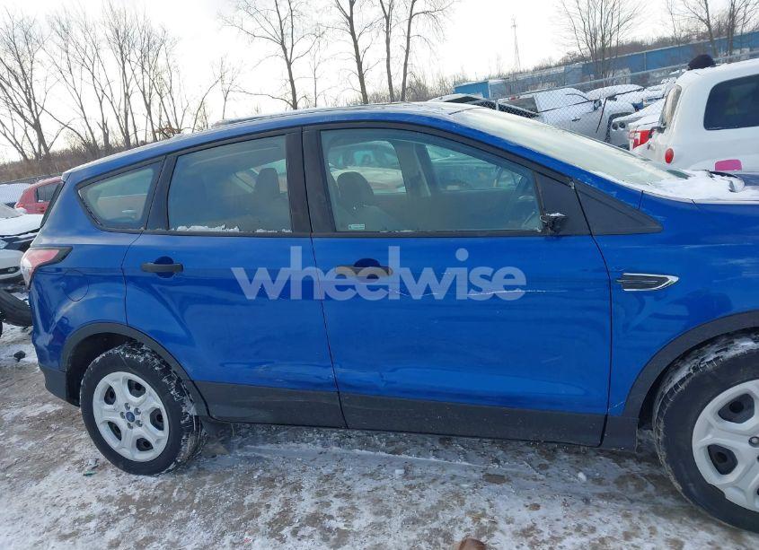 Photo 13 of 2017 Ford Escape S (VIN 1FMCU0F74HUE25758)