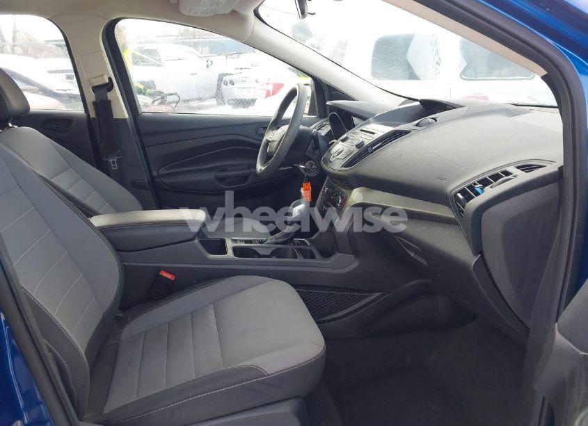 Photo 5 of 2017 Ford Escape S (VIN 1FMCU0F74HUE25758)