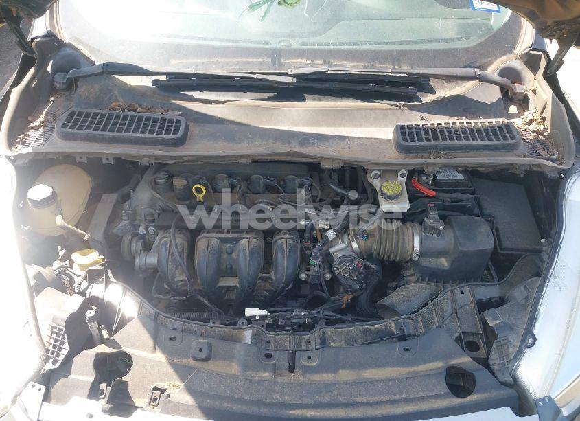 Photo 10 of 2017 Ford Escape S (VIN 1FMCU0F74HUE94675)