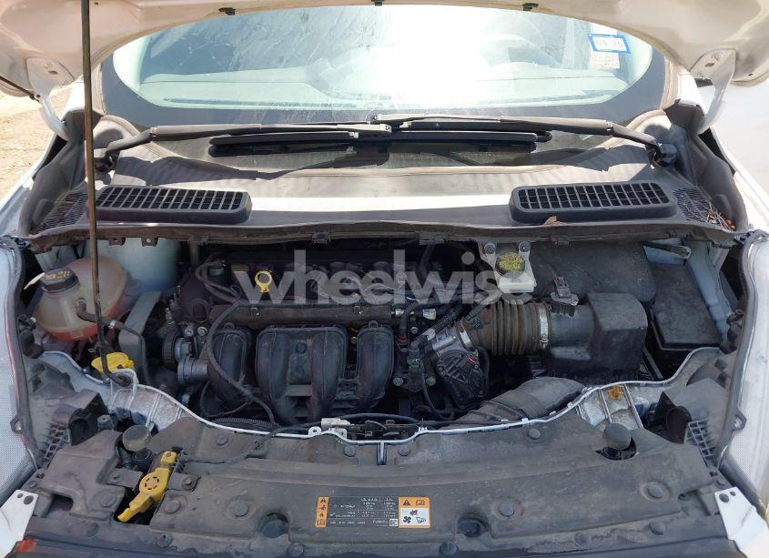 Photo 10 of 2018 Ford Escape S (VIN 1FMCU0F74JUA63601)