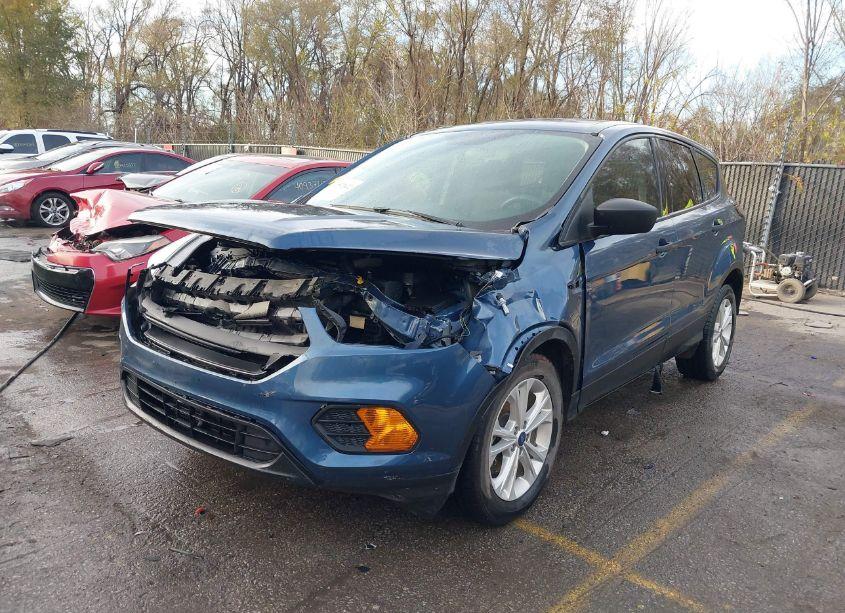 Photo 2 of 2018 Ford Escape S (VIN 1FMCU0F74JUA91432)