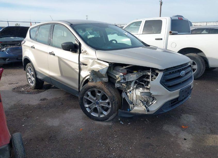 2018 Ford Escape S (VIN 1FMCU0F74JUB33212) main photo