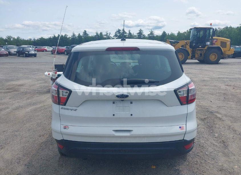 Photo 16 of 2018 Ford Escape S (VIN 1FMCU0F74JUB65772)