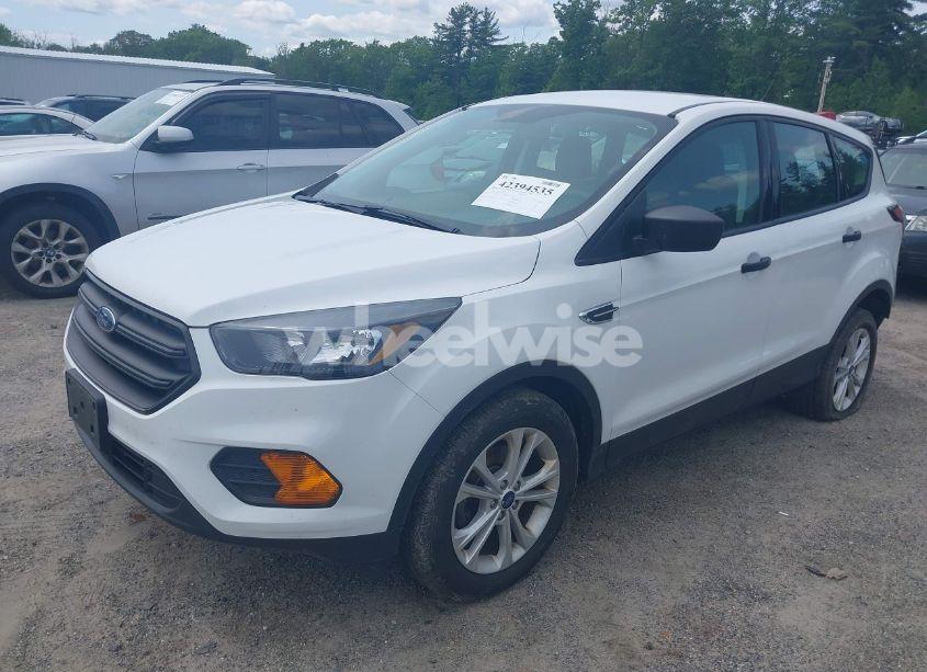 Photo 2 of 2018 Ford Escape S (VIN 1FMCU0F74JUB65772)