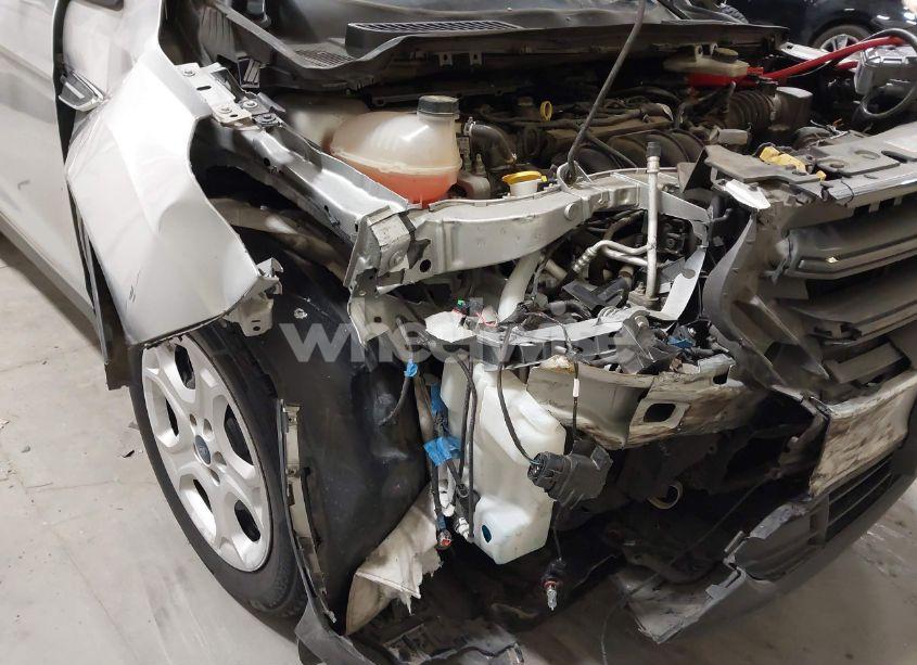 Photo 6 of 2018 Ford Escape S (VIN 1FMCU0F74JUC71042)