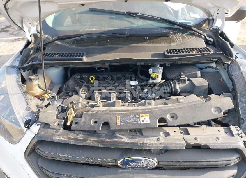 Photo 10 of 2018 Ford Escape S (VIN 1FMCU0F74JUC72918)