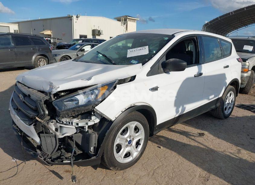 Photo 2 of 2018 Ford Escape S (VIN 1FMCU0F74JUC72918)