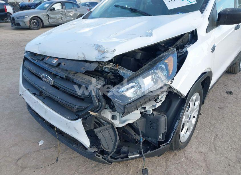 Photo 6 of 2018 Ford Escape S (VIN 1FMCU0F74JUC72918)