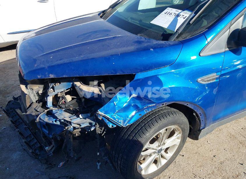 Photo 6 of 2019 Ford Escape S (VIN 1FMCU0F74KUA79248)