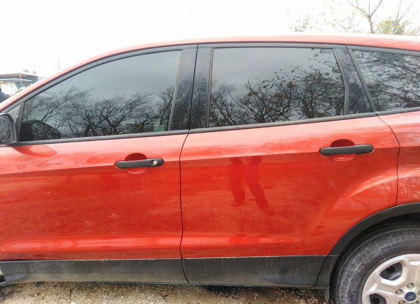 Photo 14 of 2019 Ford Escape S (VIN 1FMCU0F74KUB00583)