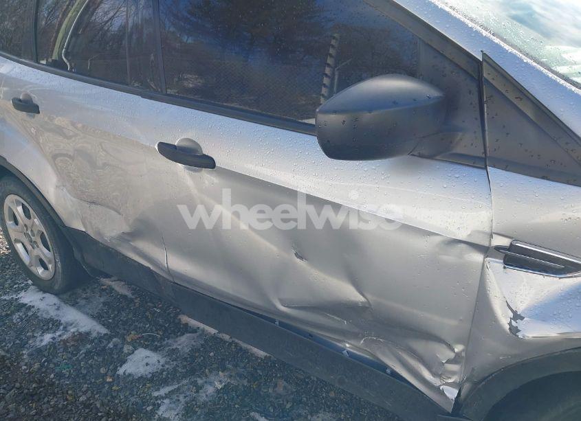 Photo 18 of 2019 Ford Escape S (VIN 1FMCU0F74KUB45314)