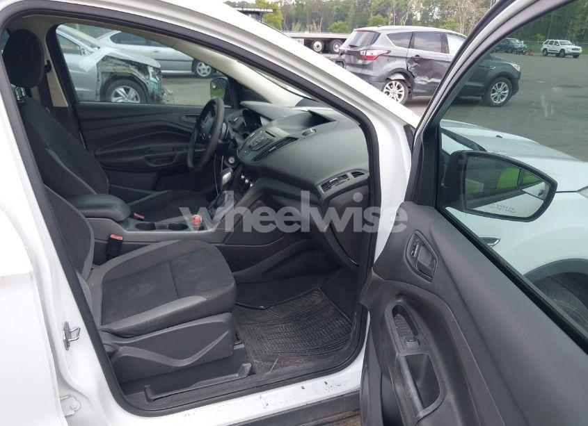 Photo 5 of 2013 Ford Escape S (VIN 1FMCU0F75DUB32235)