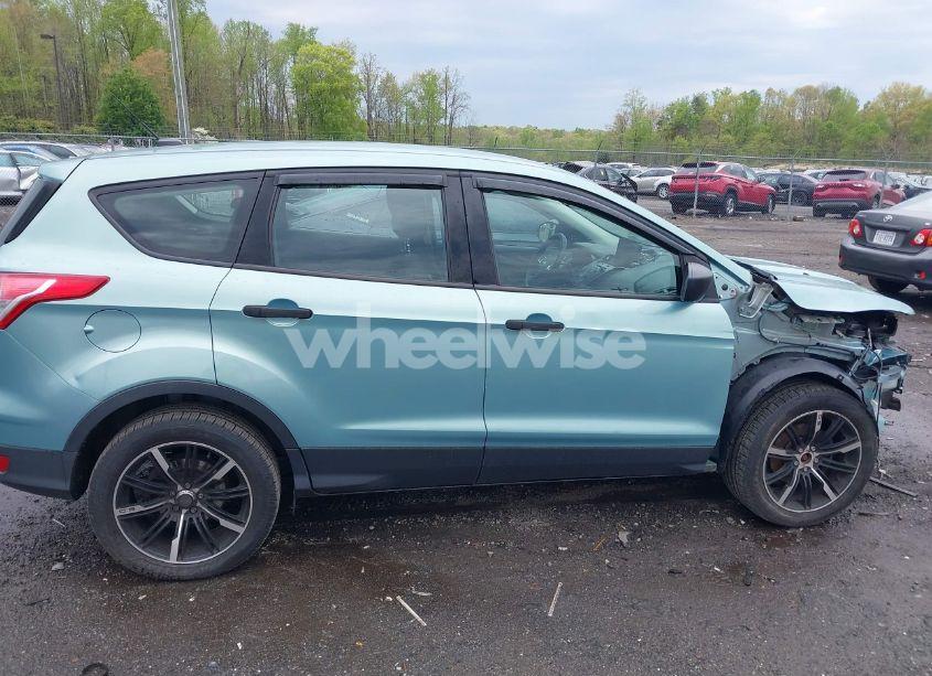 Photo 14 of 2013 Ford Escape S (VIN 1FMCU0F75DUD00309)
