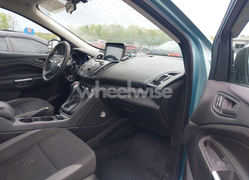 Photo 5 of 2013 Ford Escape S (VIN 1FMCU0F75DUD00309)