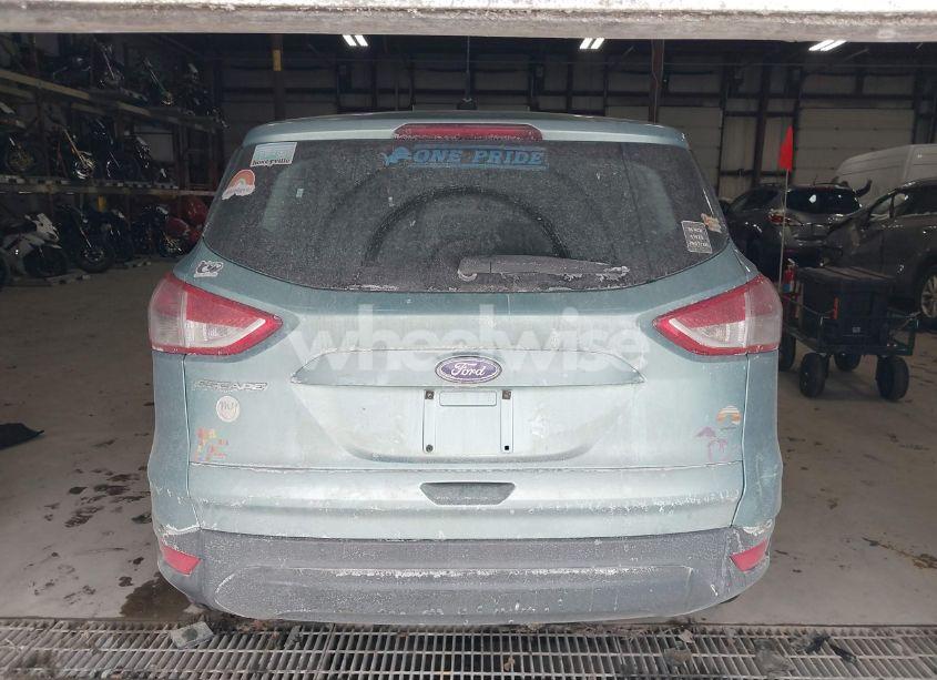 Photo 16 of 2013 Ford Escape S (VIN 1FMCU0F75DUD50398)