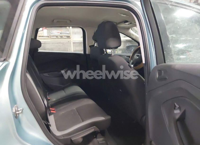 Photo 8 of 2013 Ford Escape S (VIN 1FMCU0F75DUD50398)