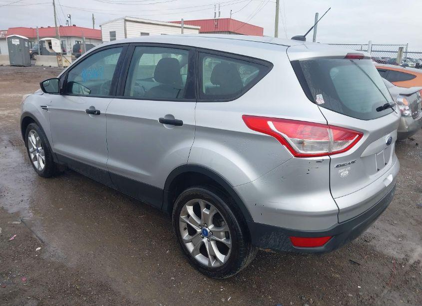 Photo 3 of 2014 Ford Escape S (VIN 1FMCU0F75EUA74337)