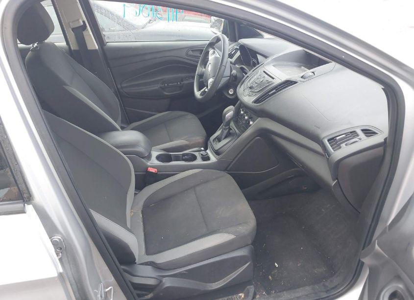 Photo 5 of 2014 Ford Escape S (VIN 1FMCU0F75EUA74337)