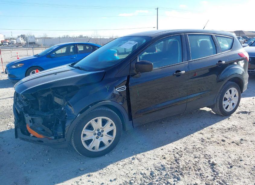 Photo 2 of 2014 Ford Escape S (VIN 1FMCU0F75EUB69559)