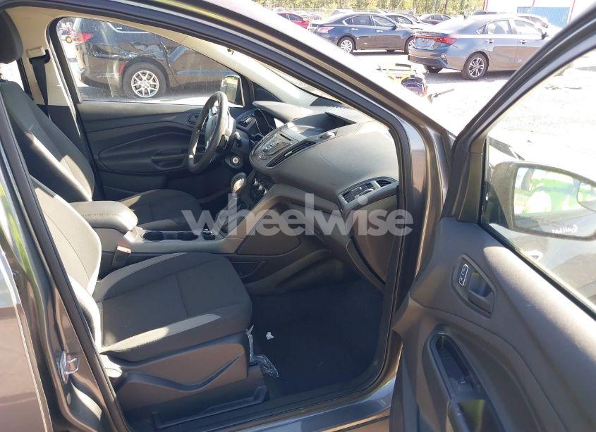 Photo 5 of 2014 Ford Escape S (VIN 1FMCU0F75EUD77165)