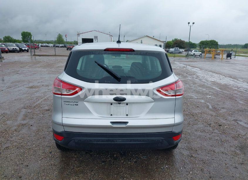 Photo 16 of 2014 Ford Escape S (VIN 1FMCU0F75EUE27224)