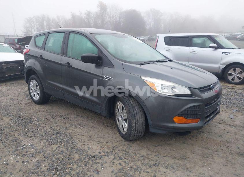 2015 Ford Escape S (VIN 1FMCU0F75FUA06248) main photo