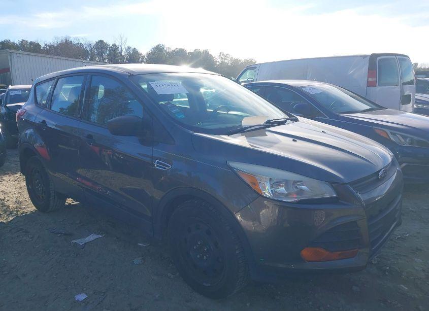 2015 Ford Escape S (VIN 1FMCU0F75FUB23456) main photo
