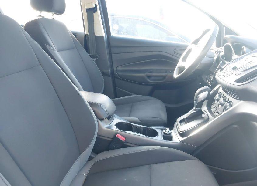 Photo 5 of 2015 Ford Escape S (VIN 1FMCU0F75FUB23456)