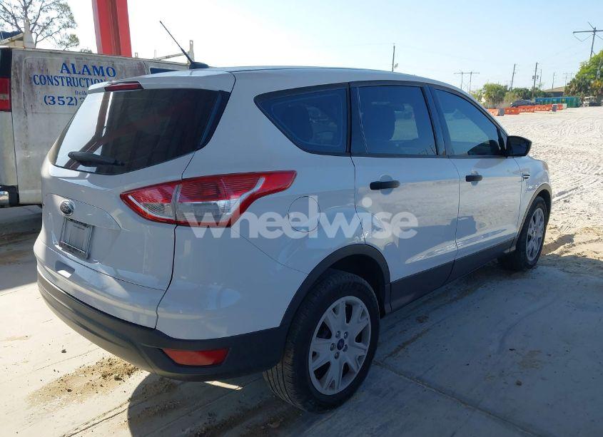 Photo 4 of 2015 Ford Escape S (VIN 1FMCU0F75FUB89117)