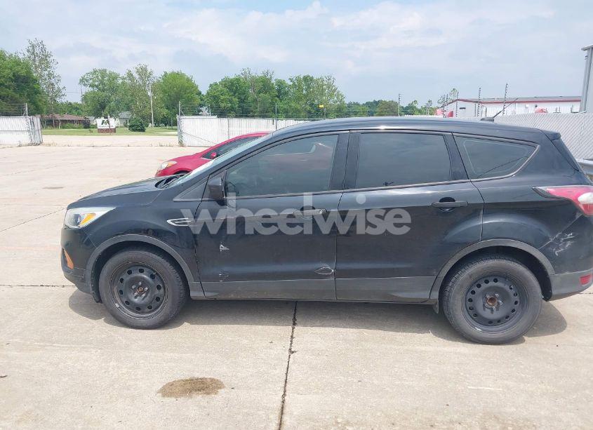 Photo 14 of 2017 Ford Escape S (VIN 1FMCU0F75HUA38541)