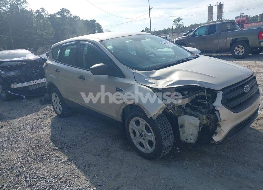 Photo 13 of 2017 Ford Escape S (VIN 1FMCU0F75HUC43468)