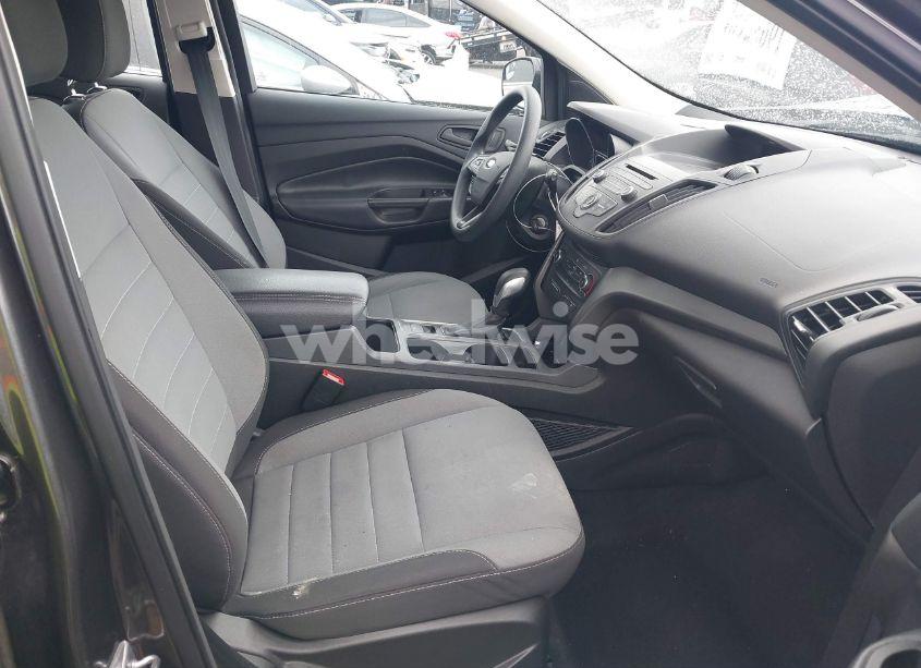 Photo 5 of 2017 Ford Escape S (VIN 1FMCU0F75HUE11576)