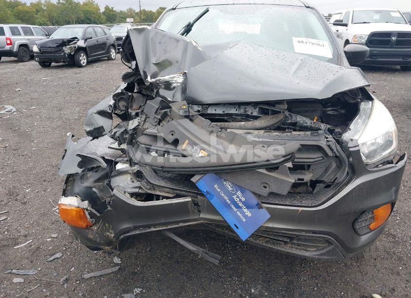 Photo 6 of 2017 Ford Escape S (VIN 1FMCU0F75HUE11576)