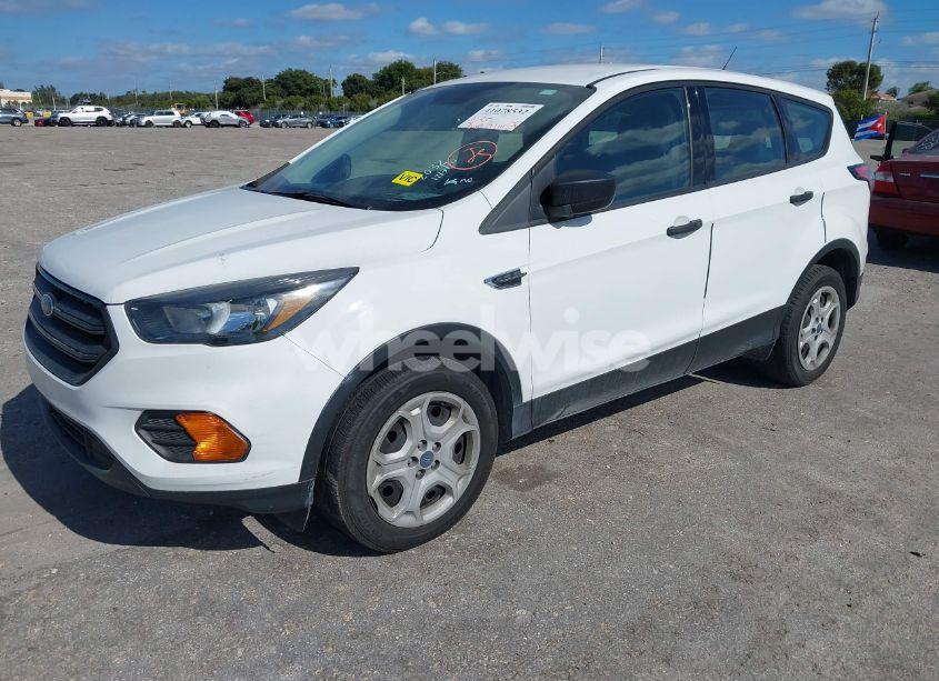 Photo 2 of 2018 Ford Escape S (VIN 1FMCU0F75JUA02032)