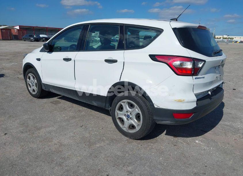 Photo 3 of 2018 Ford Escape S (VIN 1FMCU0F75JUA02032)