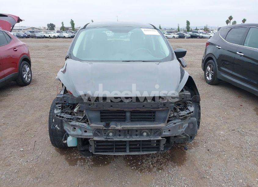 Photo 13 of 2018 Ford Escape S (VIN 1FMCU0F75JUA10261)