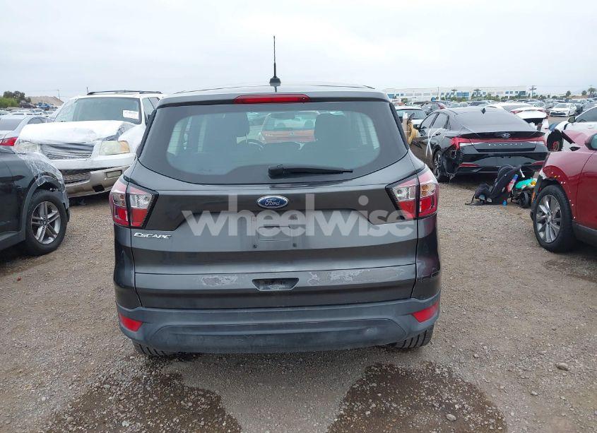 Photo 17 of 2018 Ford Escape S (VIN 1FMCU0F75JUA10261)