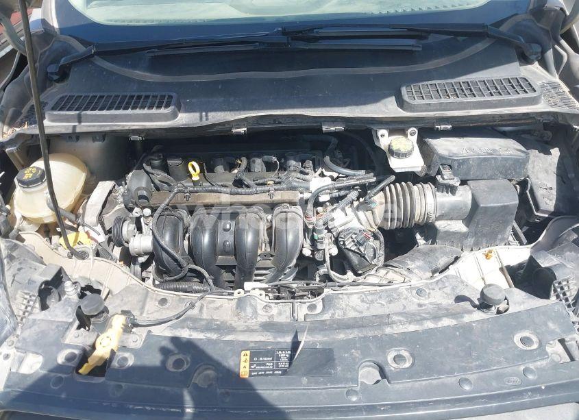 Photo 10 of 2018 Ford Escape S (VIN 1FMCU0F75JUB72536)