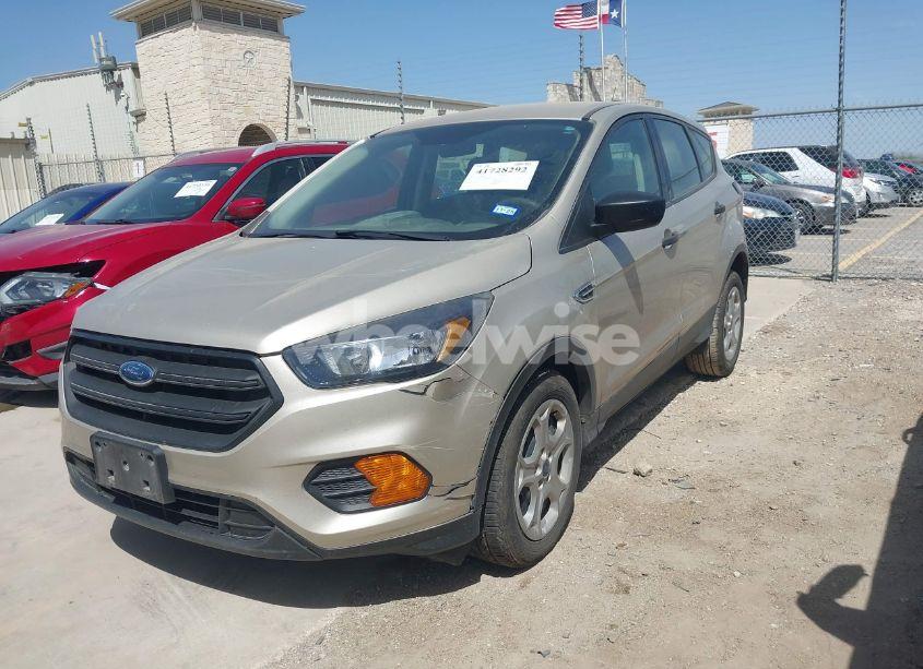 Photo 2 of 2018 Ford Escape S (VIN 1FMCU0F75JUB72536)