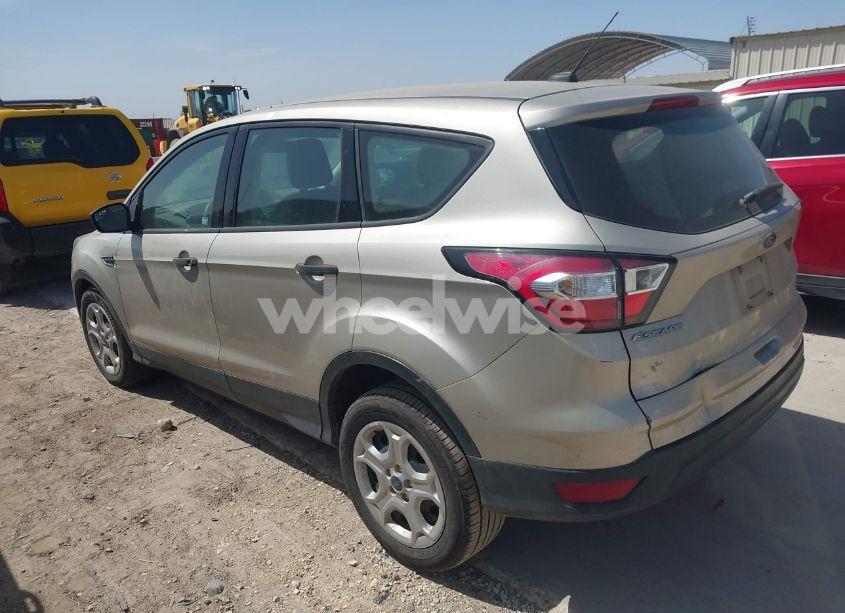 Photo 3 of 2018 Ford Escape S (VIN 1FMCU0F75JUB72536)