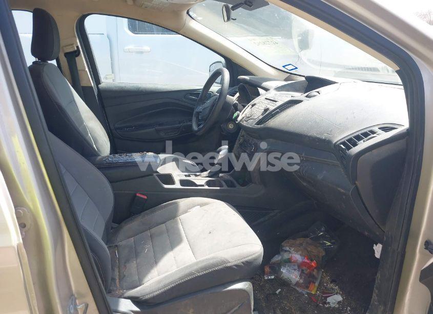 Photo 5 of 2018 Ford Escape S (VIN 1FMCU0F75JUB72536)