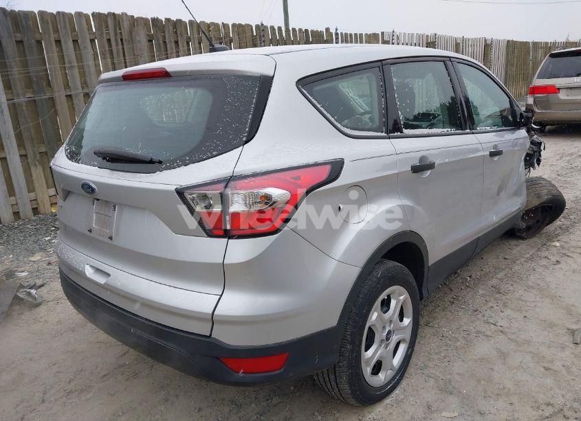 Photo 4 of 2018 Ford Escape S (VIN 1FMCU0F75JUB86291)