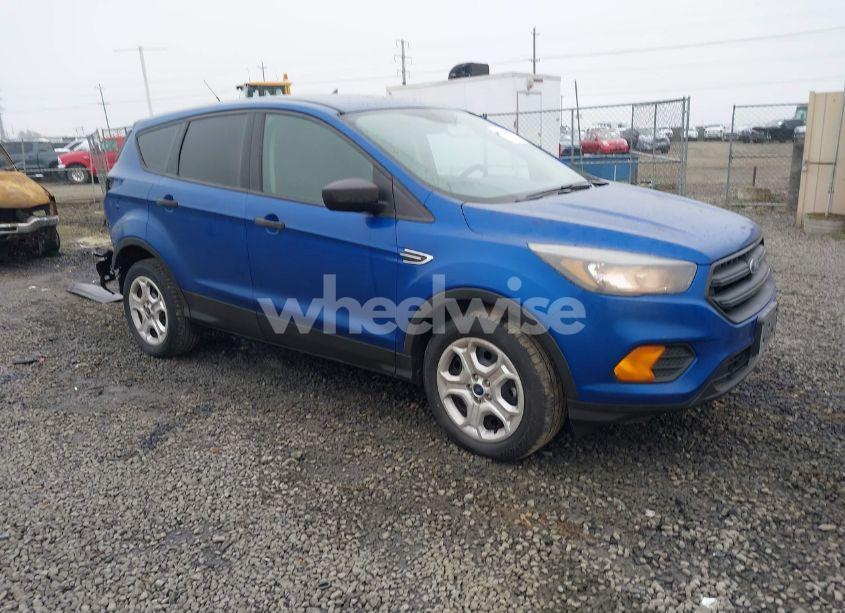 2018 Ford Escape S (VIN 1FMCU0F75JUC09794) main photo