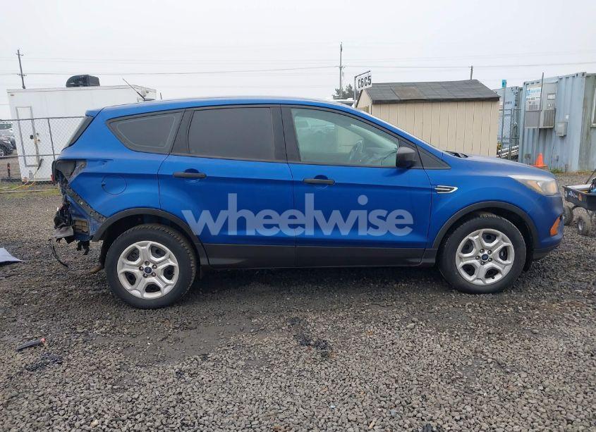 Photo 14 of 2018 Ford Escape S (VIN 1FMCU0F75JUC09794)